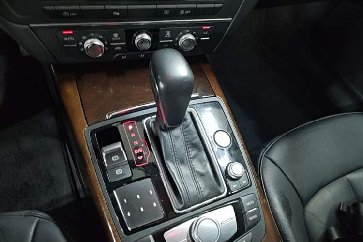 Used Audi A6L 2016 30 FSI Technology Model Gear Lever