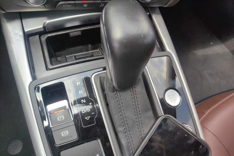 Used Audi A6L 2016 45 TFSI quattro Sport Edition Gear Lever