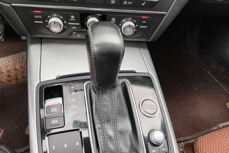 Used Audi A6L 2016 TFSI Comfort Model Gear Lever