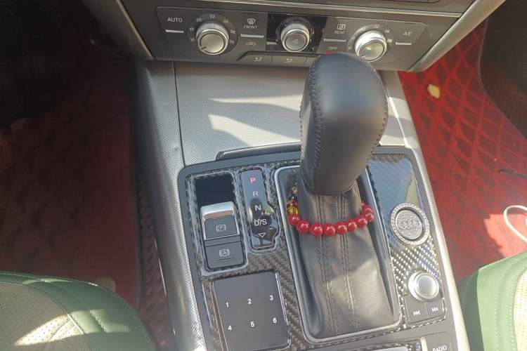 Used Audi A6L 2016 TFSI Technology Edition Gear Lever