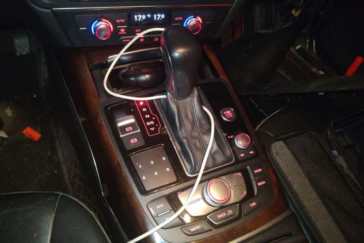 Used Audi A6L 2016 30 FSI Comfort Version Gear Lever