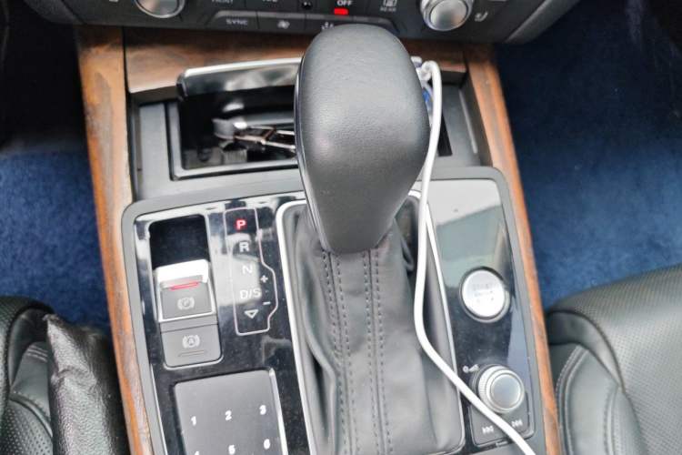 Used Audi A6L 2016 50 TFSI quattro Prestige Edition Gear Lever