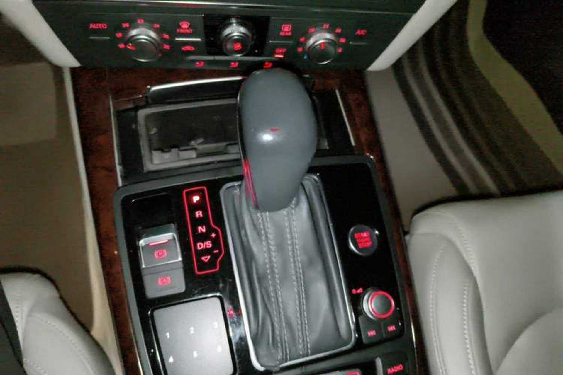 Used Audi A6L 2016 TFSI Technology Edition Gear Lever