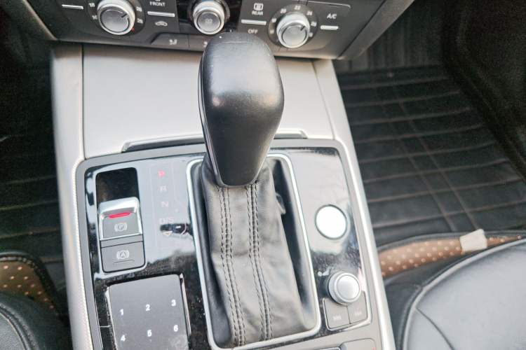 Used Audi A6L 2016 TFSI Technology Edition Gear Lever