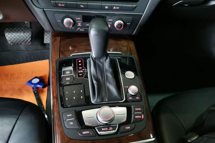 Used Audi A6L 2016 30 FSI Comfort Version Gear Lever