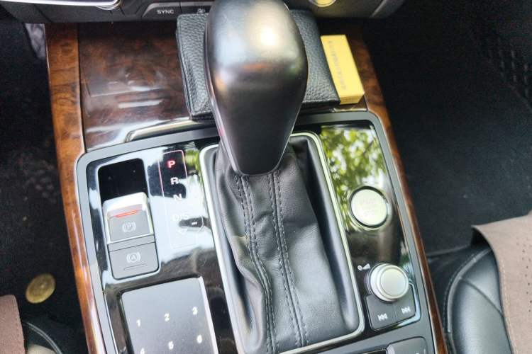 Used Audi A6L 2016 30 FSI Comfort Version Gear Lever