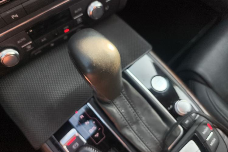 Used Audi A6L 2016 50 TFSI quattro Luxury Edition Gear Lever