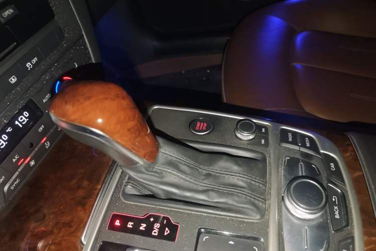 Used Audi A6L 2016 30 FSI Comfort Version Gear Lever