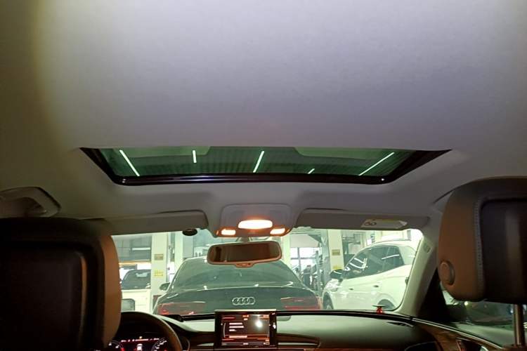 Used Audi A6L 2016 45 TFSI quattro Sport Edition Headliner