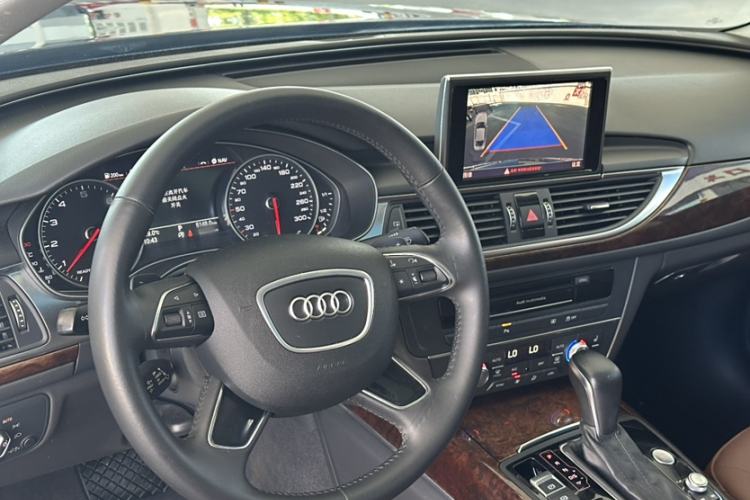 Used Audi A6L 2016 30 FSI Comfort Version Interior 1