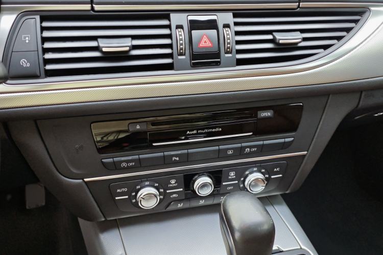Used Audi A6L 2016 TFSI Technology Edition Interior 2