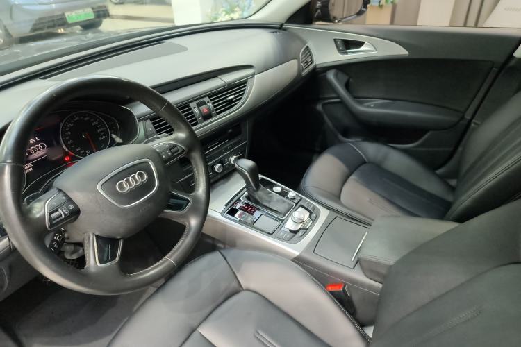 Used Audi A6L 2016 30 FSI Technology Model Interior 2