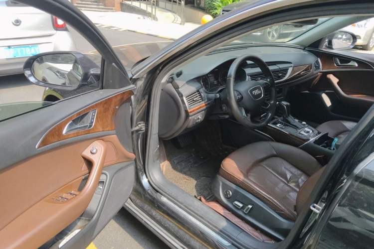 Used Audi A6L 2016 TFSI Technology Edition Interior 3