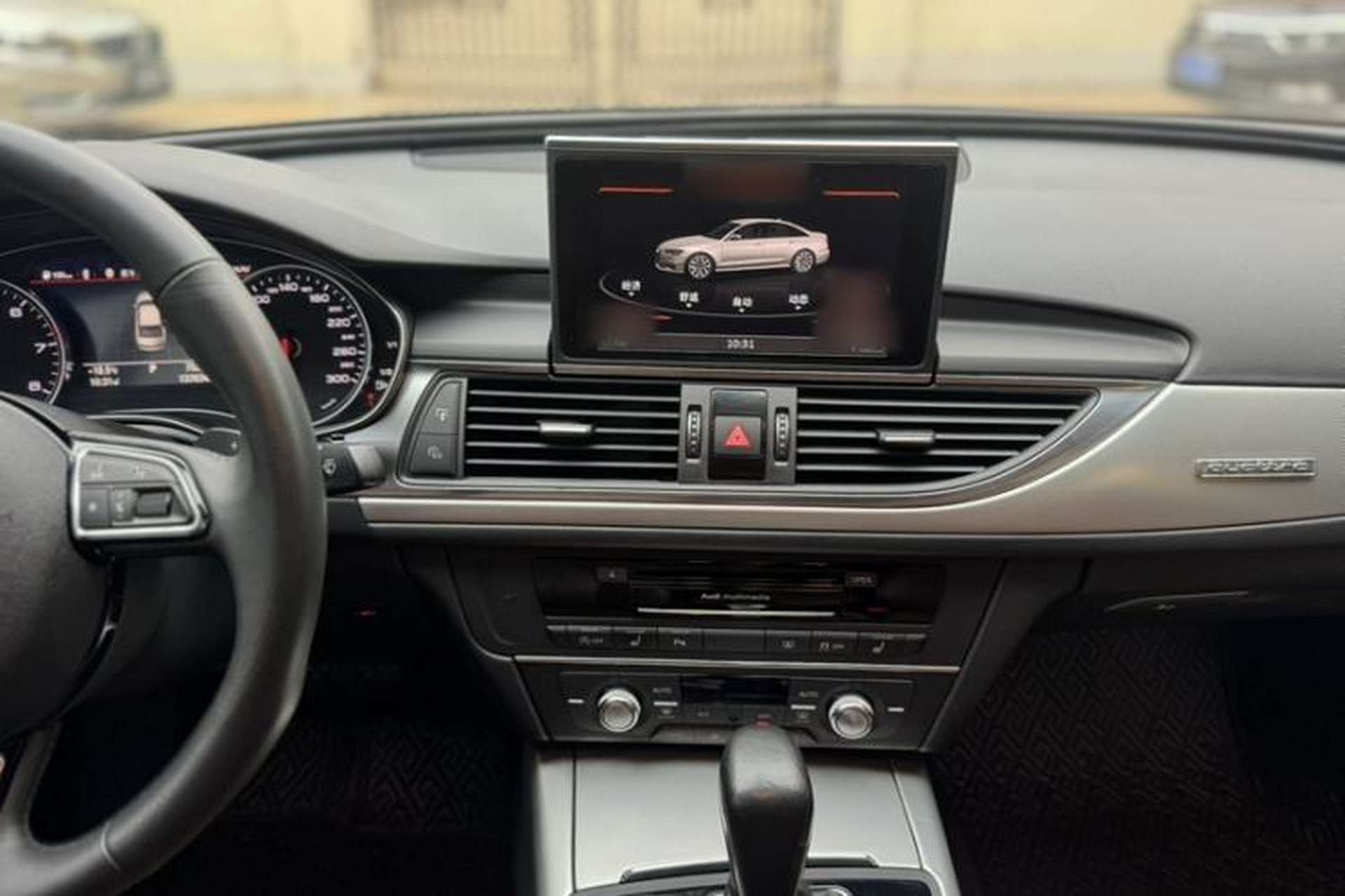 Used Audi A6L 2016 TFSI Sport Edition Interior 3