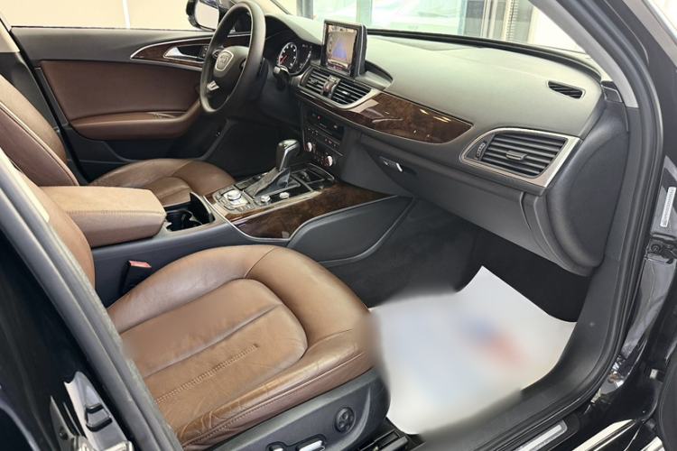 Used Audi A6L 2016 30 FSI Comfort Version Interior 4