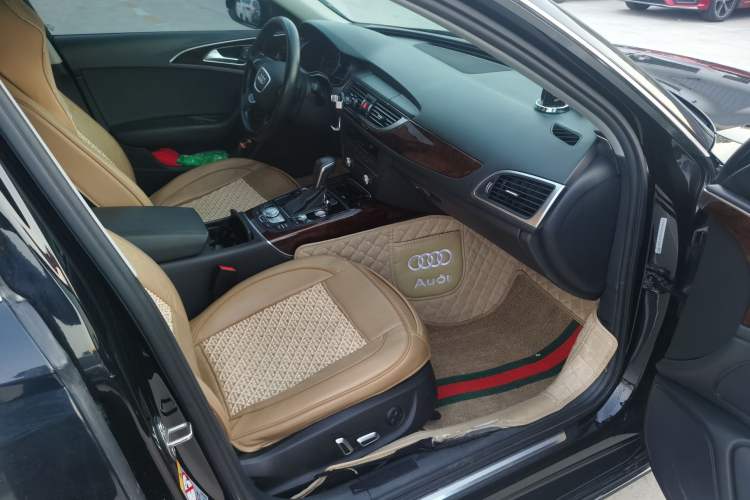 Used Audi A6L 2016 30 FSI Comfort Version Interior 4
