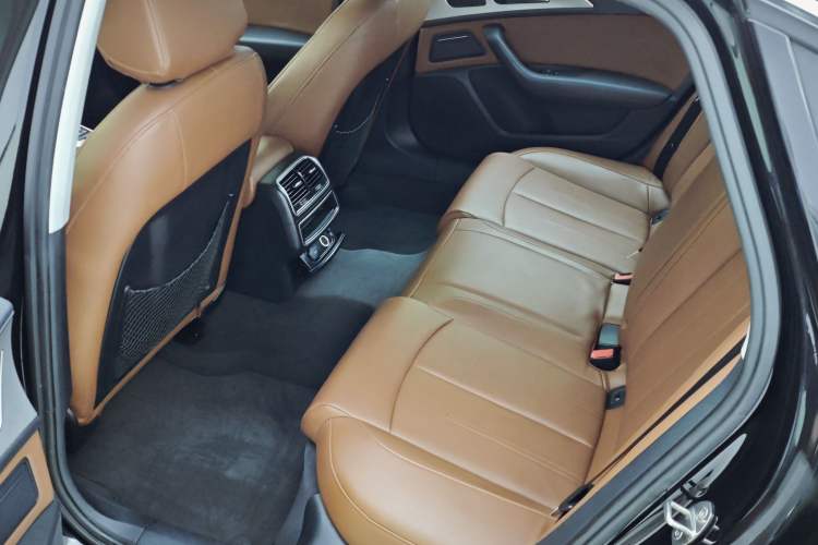 Used Audi A6L 2016 TFSI Technology Edition Interior 5