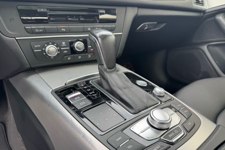 Used Audi A6L 2016 TFSI Technology Edition Interior 7