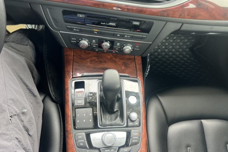 Used Audi A6L 2016 TFSI Technology Edition Interior 7