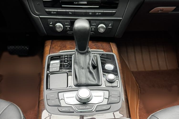 Used Audi A6L 2016 30 FSI Comfort Version Interior 7