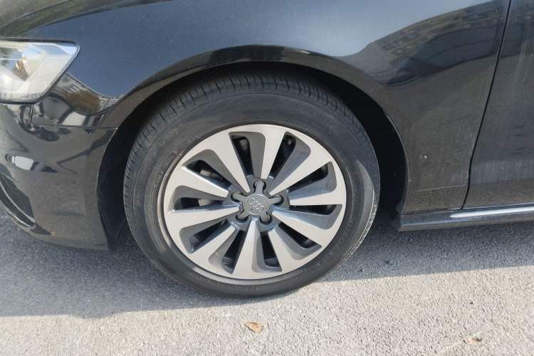 Used Audi A6L 2016 30 FSI Comfort Version Left Front Wheel Hub