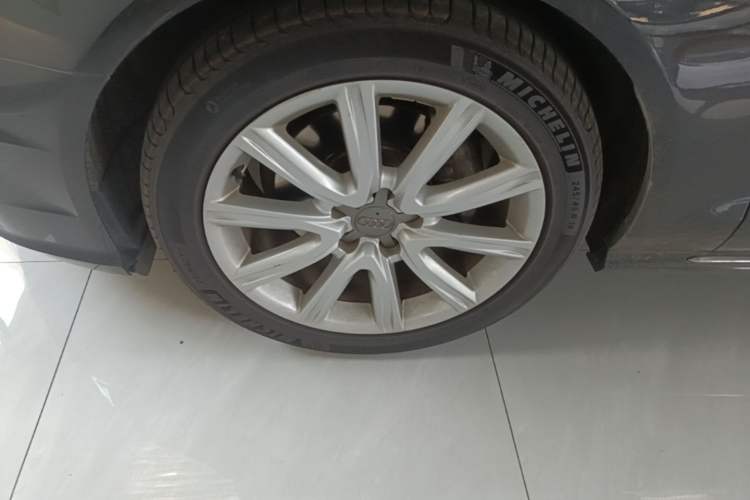 Used Audi A6L 2016 30 FSI Comfort Version Left Front Wheel Hub