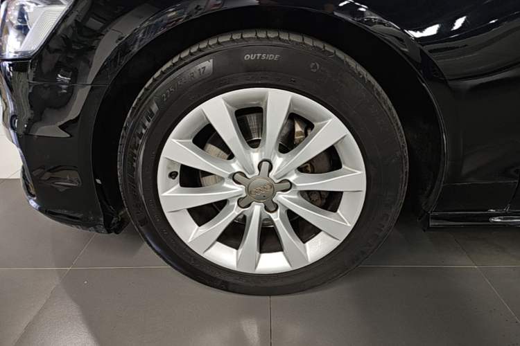 Used Audi A6L 2016 30 FSI Technology Model Left Front Wheel Hub