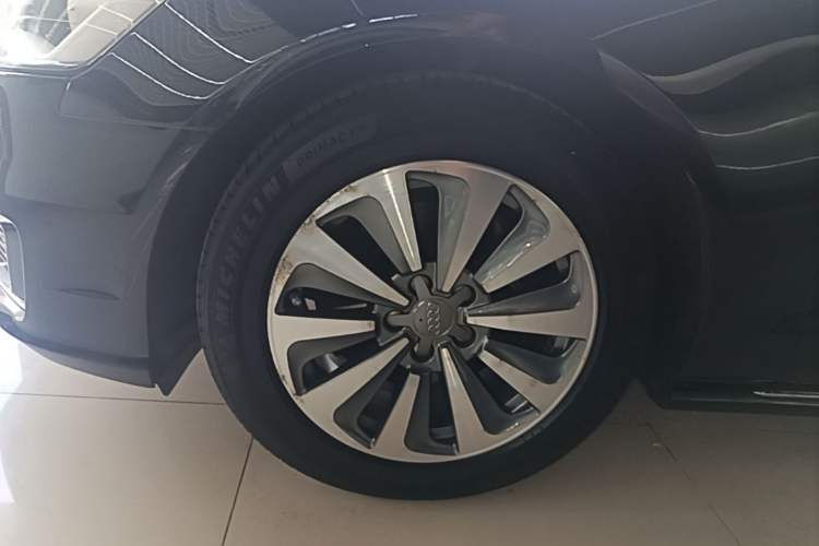 Used Audi A6L 2016 30 FSI Comfort Version Left Front Wheel Hub