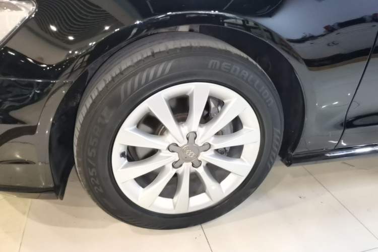 Used Audi A6L 2016 TFSI Technology Edition Left Front Wheel Hub