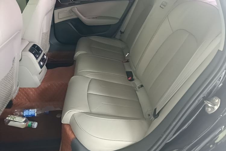 Used Audi A6L 2016 30 FSI Comfort Version Left Rear Seat