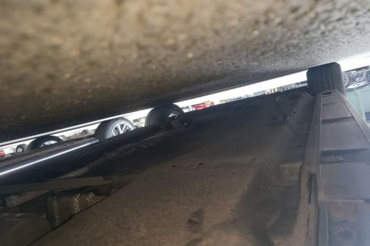 Used Audi A6L 2016 TFSI Technology Edition Left Side Sill