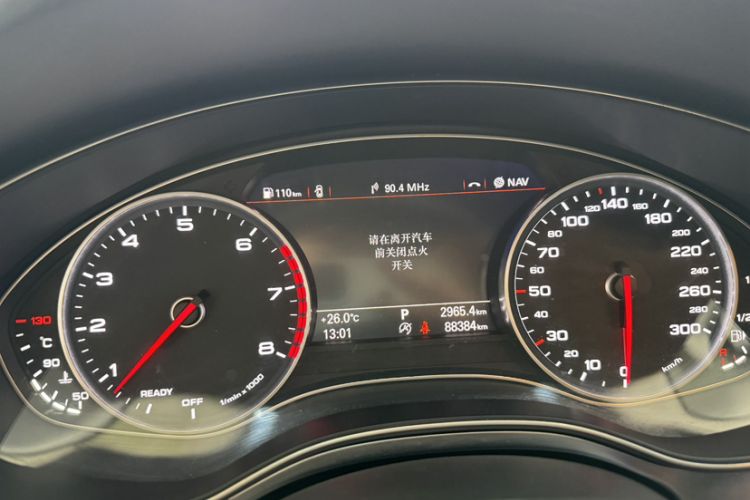 Used Audi A6L 2016 30 FSI Comfort Version Odometer Close Up