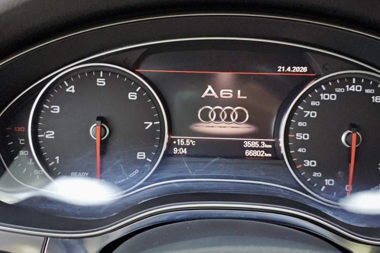 Used Audi A6L 2016 TFSI Technology Edition Odometer Close Up