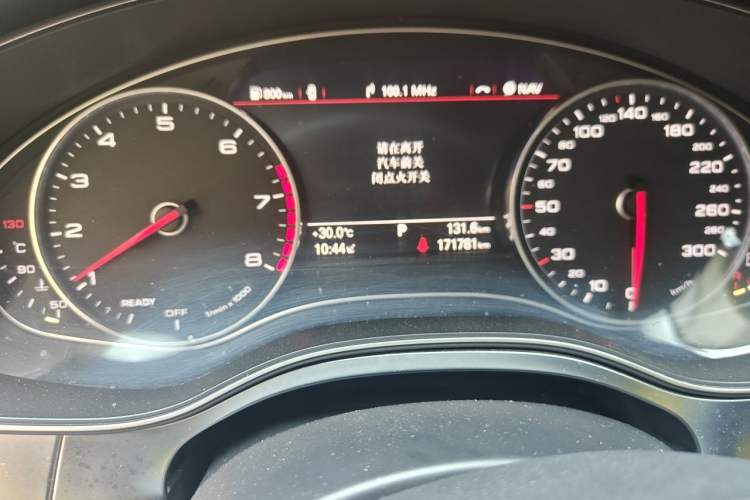 Used Audi A6L 2016 TFSI Technology Edition Odometer Close Up