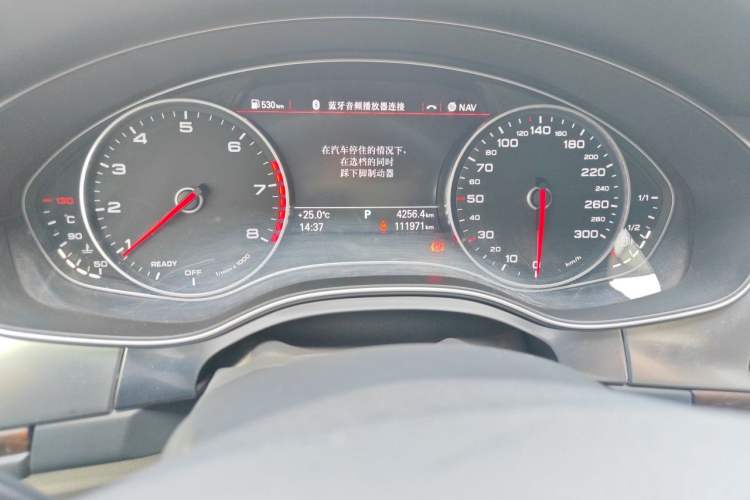 Used Audi A6L 2016 TFSI Technology Edition Odometer Close Up