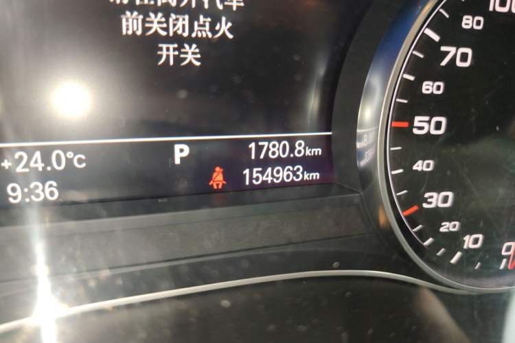 Used Audi A6L 2016 TFSI Technology Edition Odometer Close Up