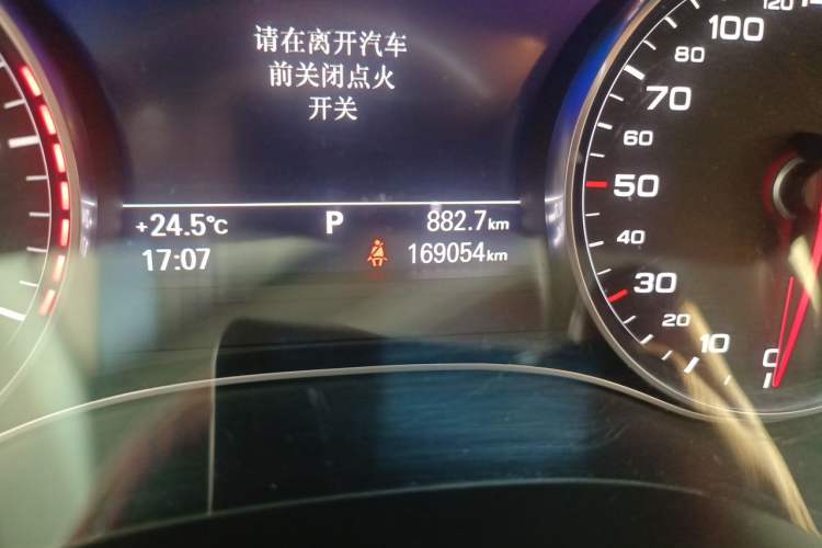 Used Audi A6L 2016 TFSI Technology Edition Odometer Close Up