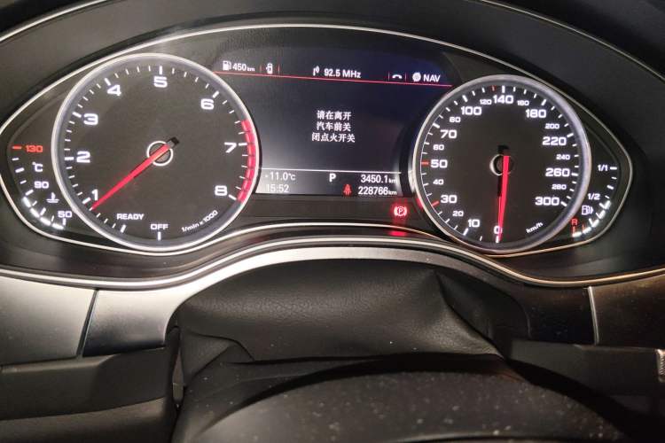 Used Audi A6L 2016 TFSI Technology Edition Odometer Close Up