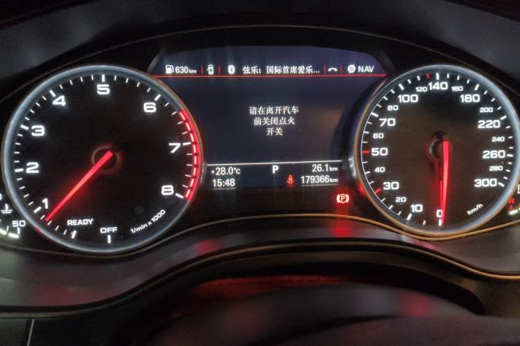Used Audi A6L 2016 30 FSI Comfort Version Odometer Close Up