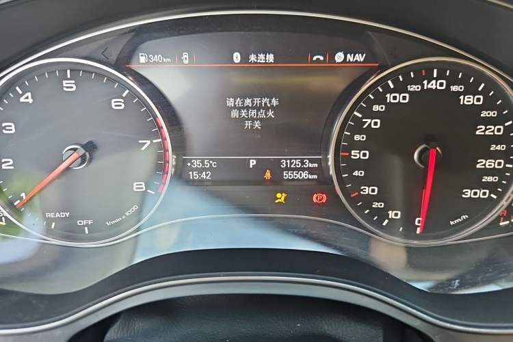 Used Audi A6L 2016 TFSI Comfort Model Odometer Close Up