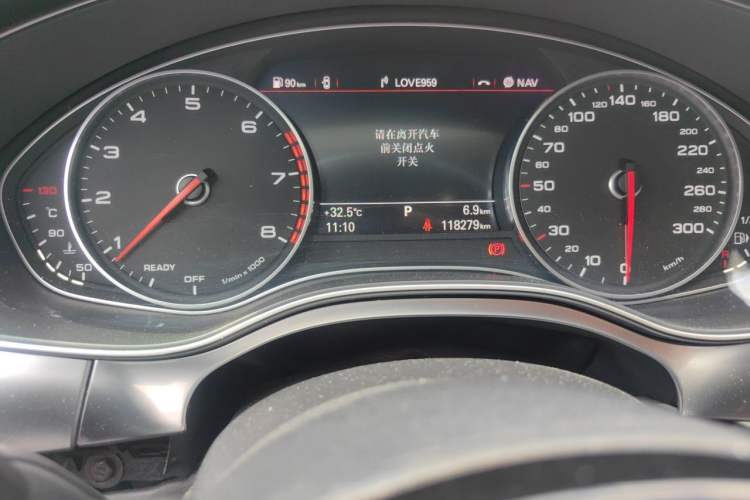 Used Audi A6L 2016 45 TFSI quattro Sport Edition Odometer Close Up