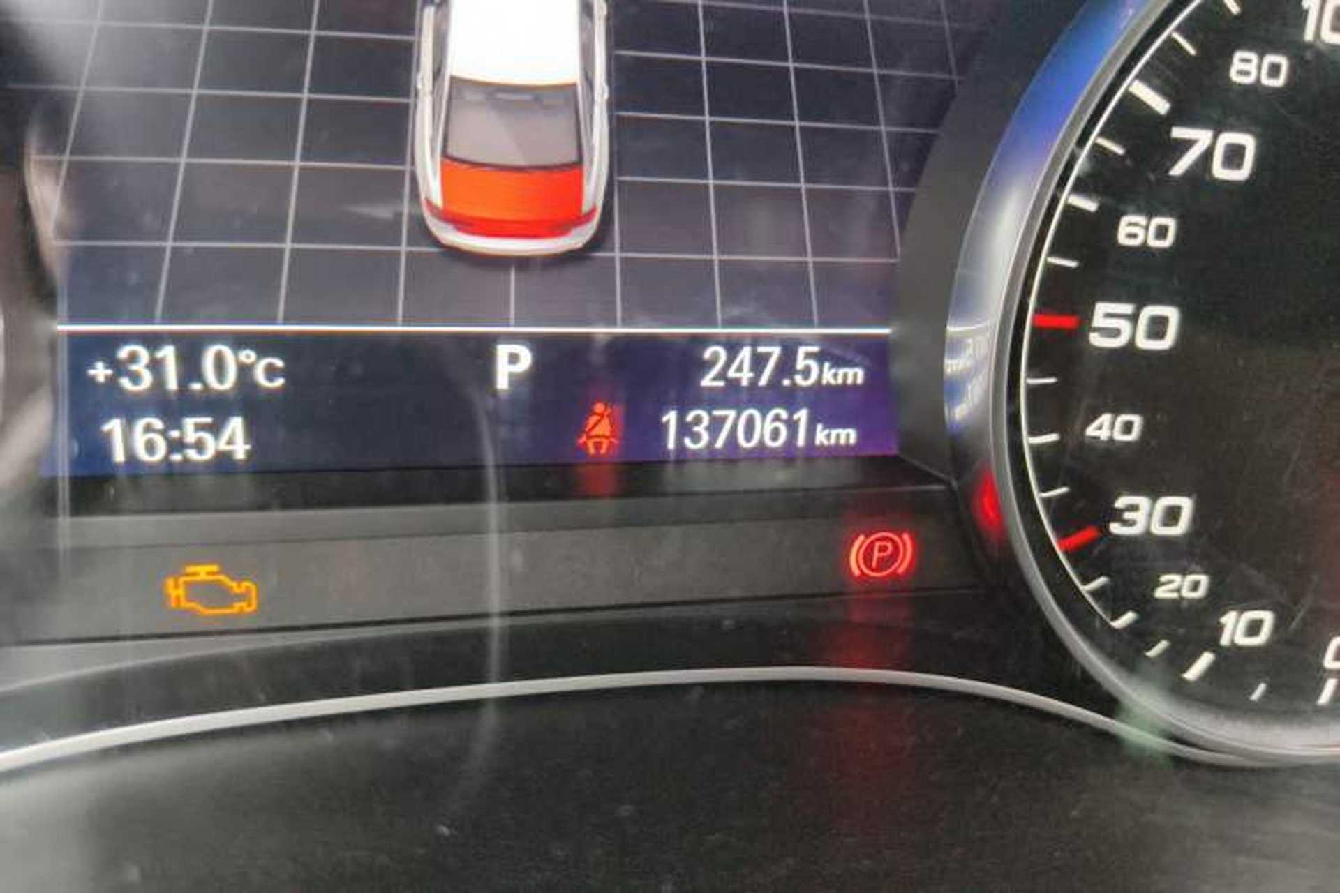 Used Audi A6L 2016 TFSI Comfort Model Odometer Close Up
