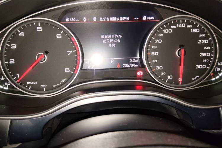 Used Audi A6L 2016 50 TFSI quattro Luxury Edition Odometer Close Up