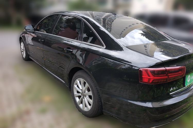 Used Audi A6L 2016 TFSI Technology Edition Rear Left 45 Deg