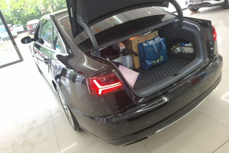 Used Audi A6L 2016 TFSI Technology Edition Rear Left 45 Deg