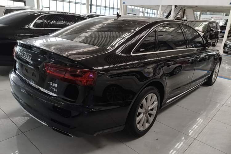 Used Audi A6L 2016 TFSI Technology Edition Rear Right 45 Deg