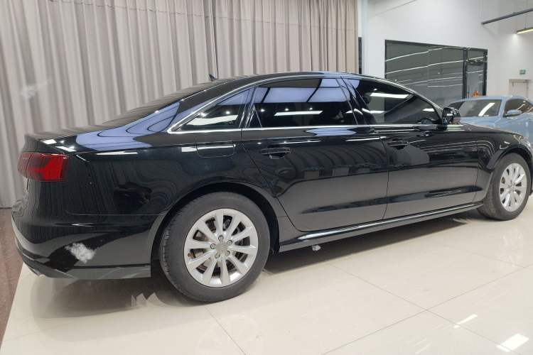 Used Audi A6L 2016 30 FSI Technology Model Rear Right 45 Deg