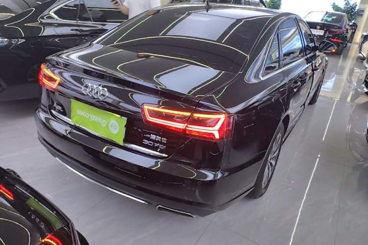 Used Audi A6L 2016 30 FSI Comfort Version Rear Right 45 Deg