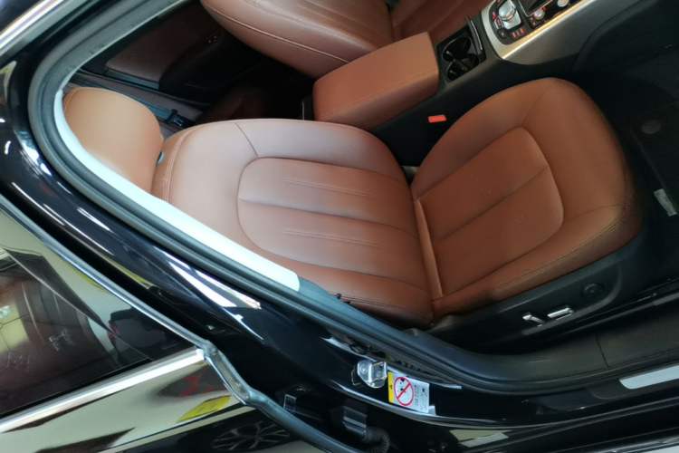 Used Audi A6L 2016 TFSI Technology Edition Right Front Seat