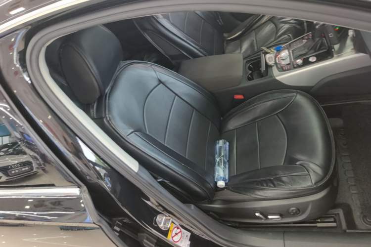 Used Audi A6L 2016 TFSI Technology Edition Right Front Seat